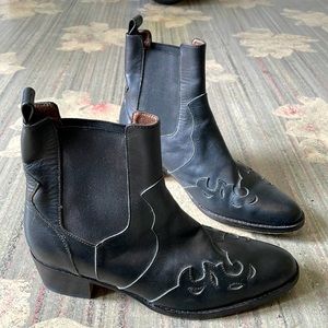 Goodbye Folk black leather western chelsea heels W8.5